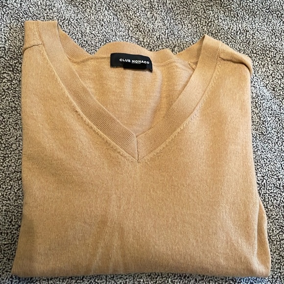Club Monaco Zaydie Merino Wool Sweater - Picture 8 of 8